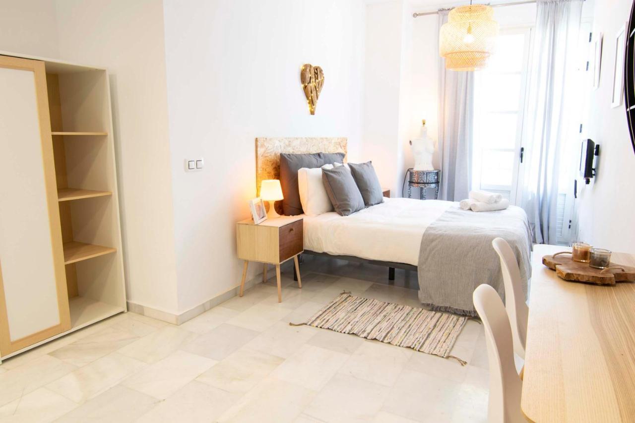 P&P Apartaments Pena Málaga Dış mekan fotoğraf